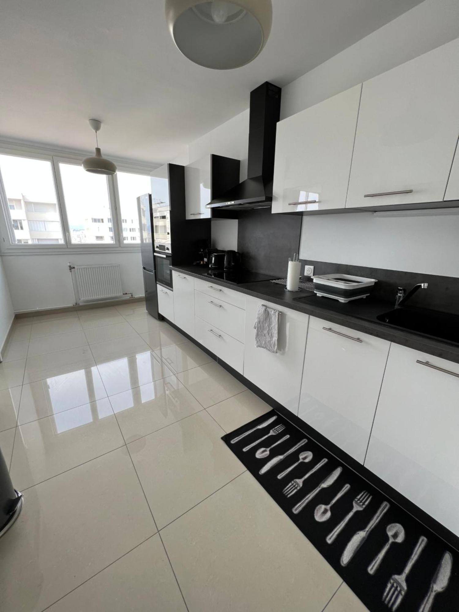 Super 4 Pieces Refait A Neuf Apartment Villeurbanne Luaran gambar